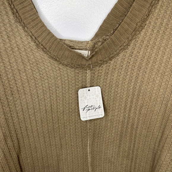 Free People NWT New Magic Thermal Shirt - Long Sleeve Women’s sz Medium - Picture 4 of 8